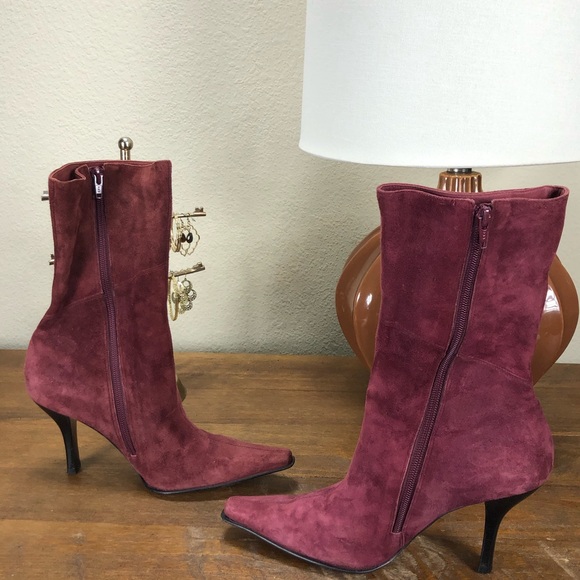 Kenneth Cole Purple Suede Pointed Heeled Boots - Picture 4 of 8